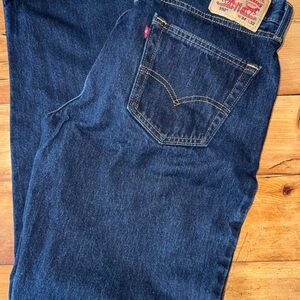 Levi's Men's Dark Blue Relaxed Jeans